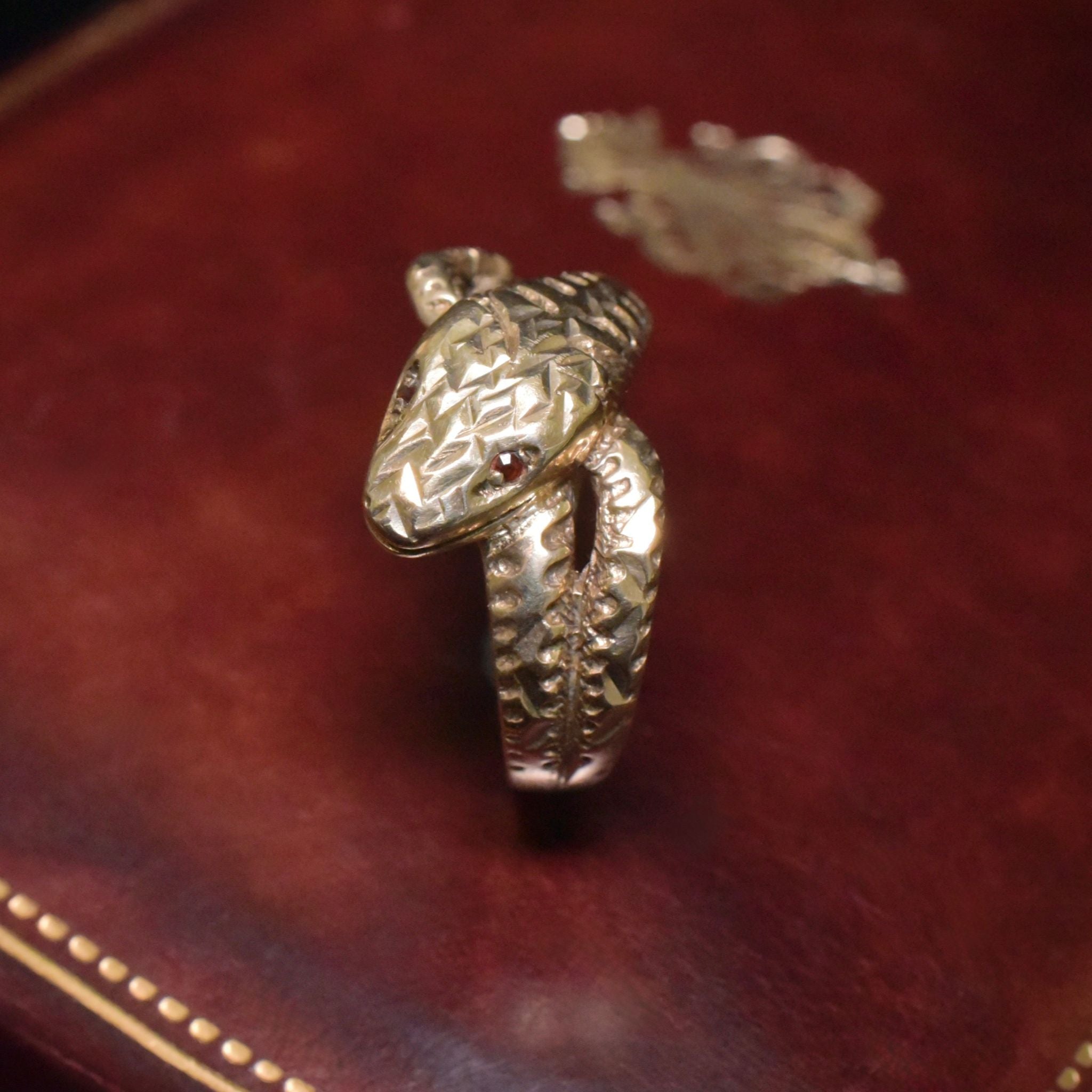 Modern 9ct Yellow Gold And Garnet Coiled Serpent Ring - Birmingham