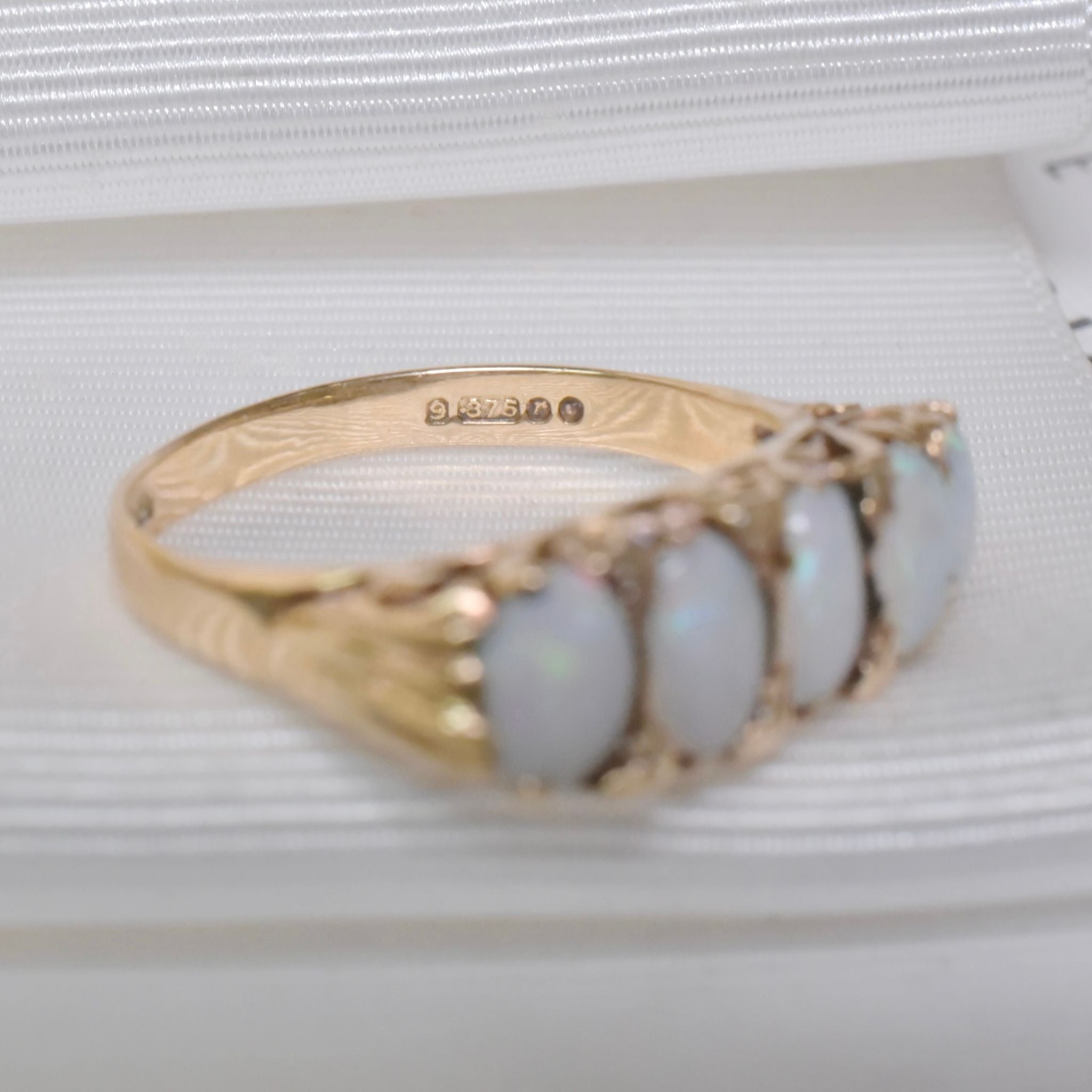 Vintage 9ct Yellow Gold Solid Opal ‘Half Hoop’ Ring - London 1972