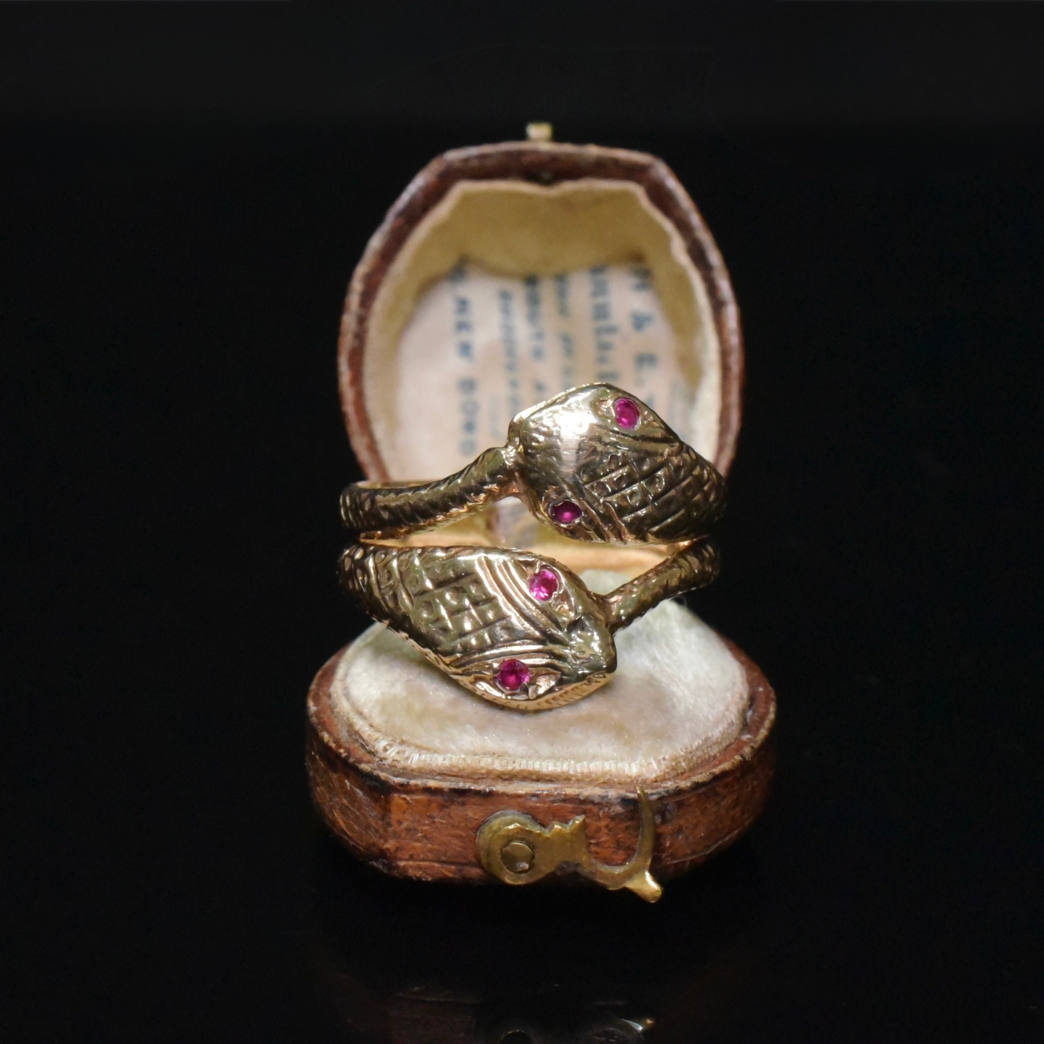 Vintage 9ct Yellow Gold Ruby Serpent Ring - Birmingham 1978