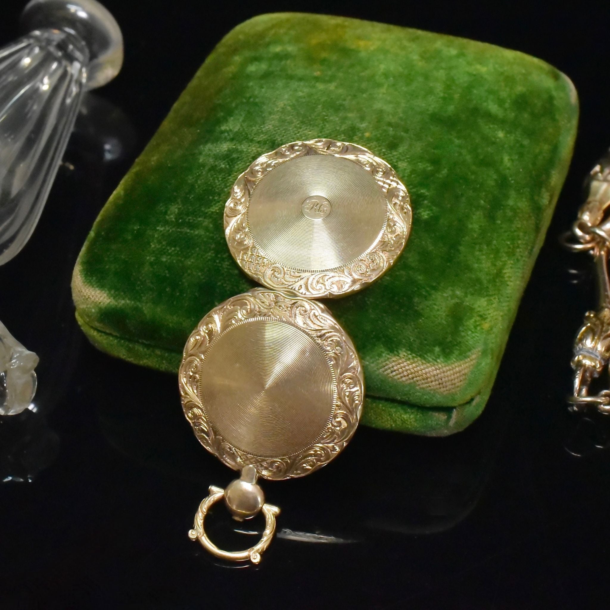 Antique Edwardian 15ct Yellow Gold Photo Locket Circa 1905-10