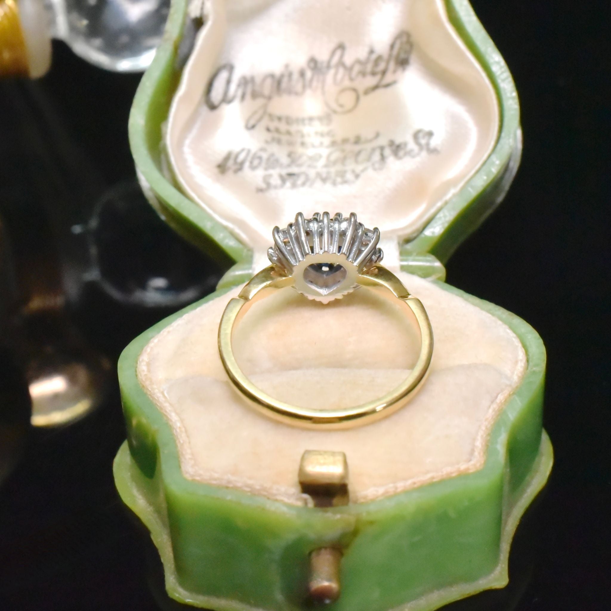 Stunning 18ct Yellow Gold Heart-Cut Sapphire And Diamond Ring - London 1987