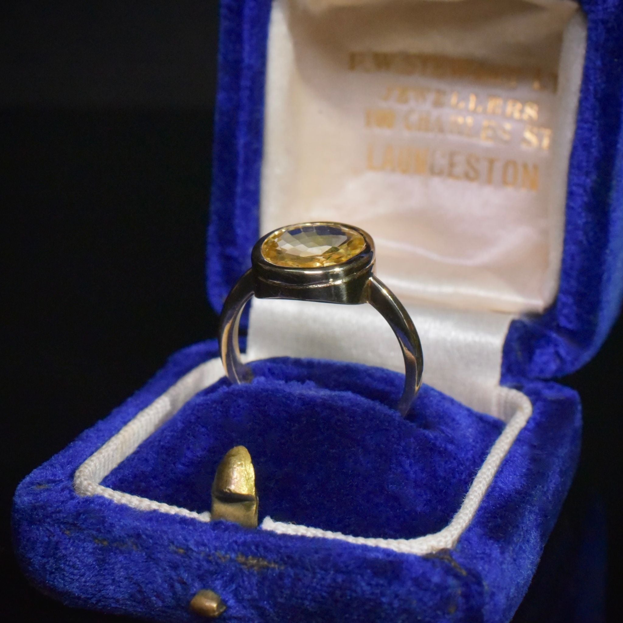 Modern 18ct Yellow Gold, Natural Yellow Sapphire Ring