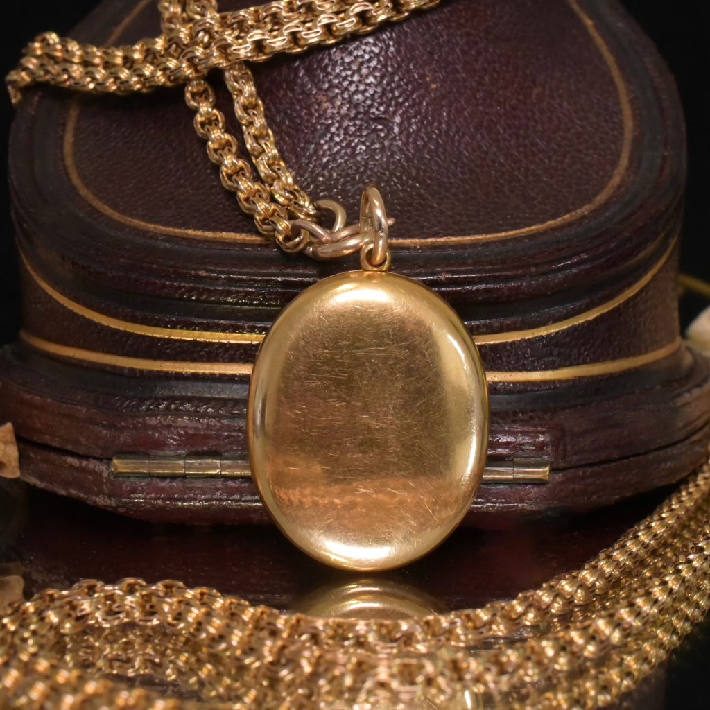 Antique Victorian 15ct Yellow Gold Locket Circa 1890-1900