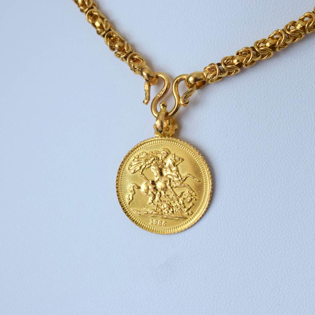 Modern 22ct Yellow Gold (replica) ‘Sovereign’ Pendant (King George To Verso)