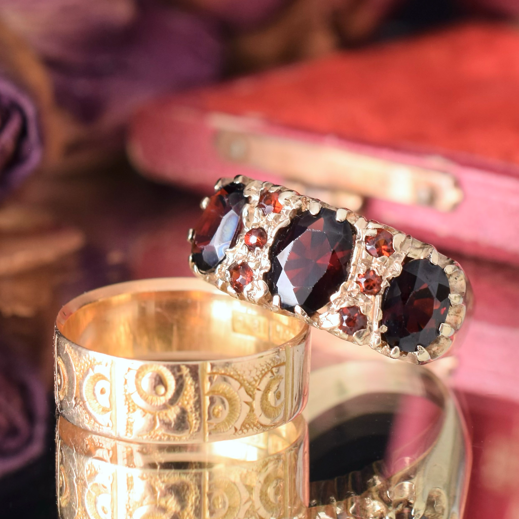 Vintage 9ct Yellow Gold And Garnet Ring - London 1973