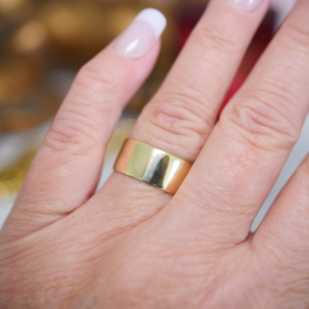 Vintage 14ct Yellow Gold ‘Cigar’ Style Wide Ring