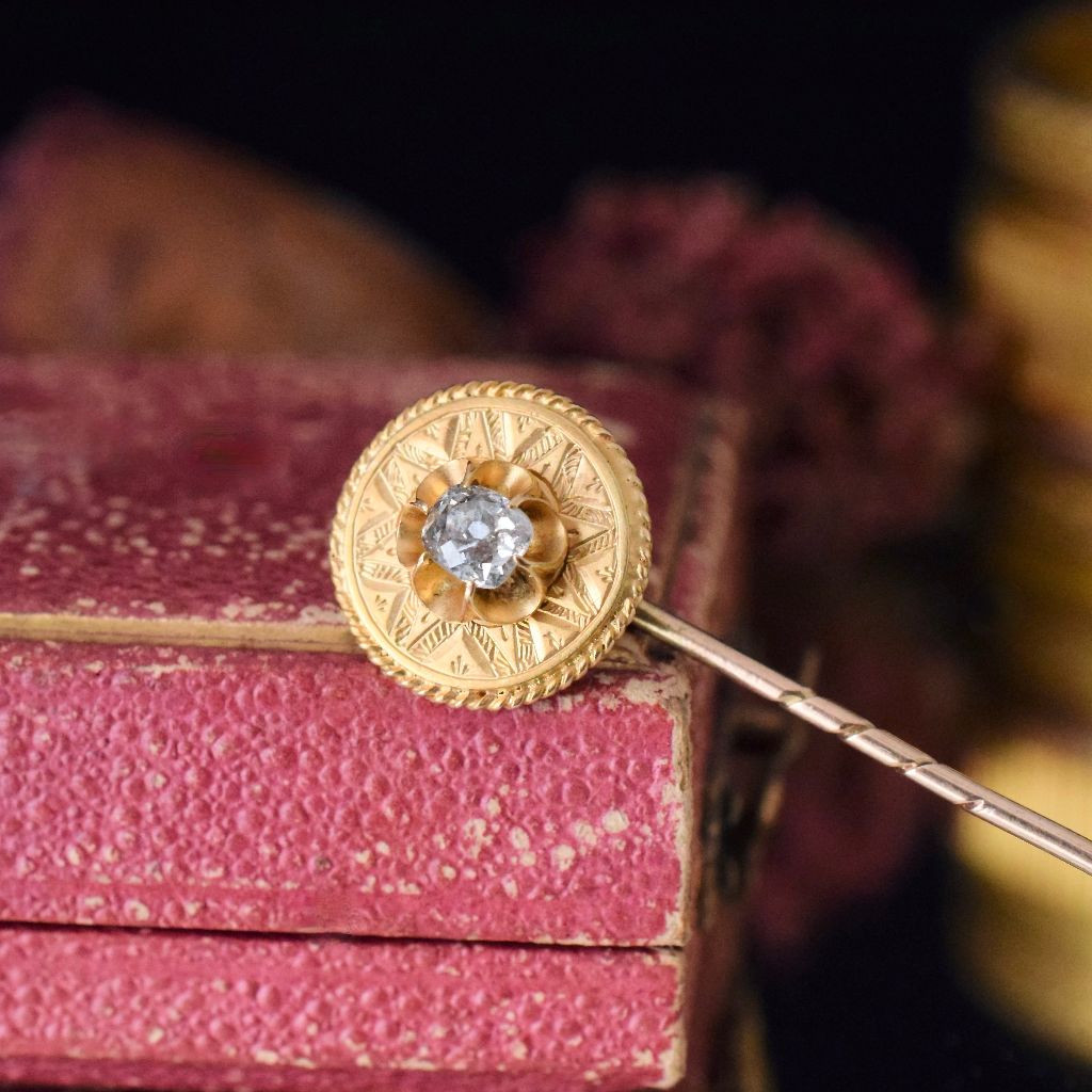 Antique Victorian 18ct Yellow Gold Cushion Old Mine Cut Diamond Stick Pin Circa 1880