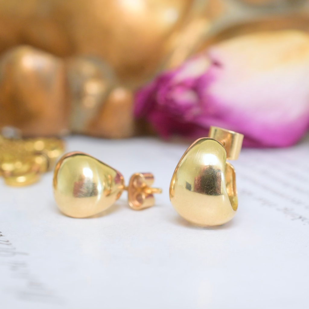 Contemporary 18ct Yellow Gold Earrings - 7.5 Grams