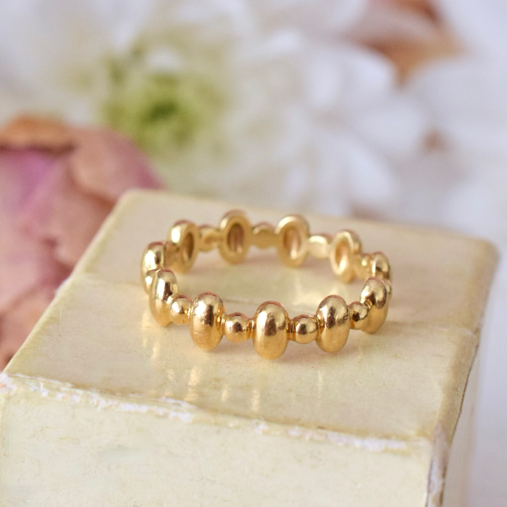 Modern Italian 18ct Yellow Gold Ring