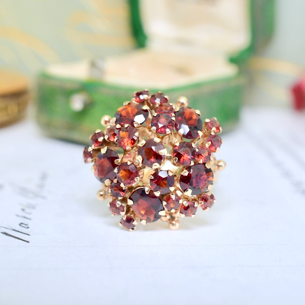 Vintage 14ct Yellow Gold And Garnet Flower Cluster Ring