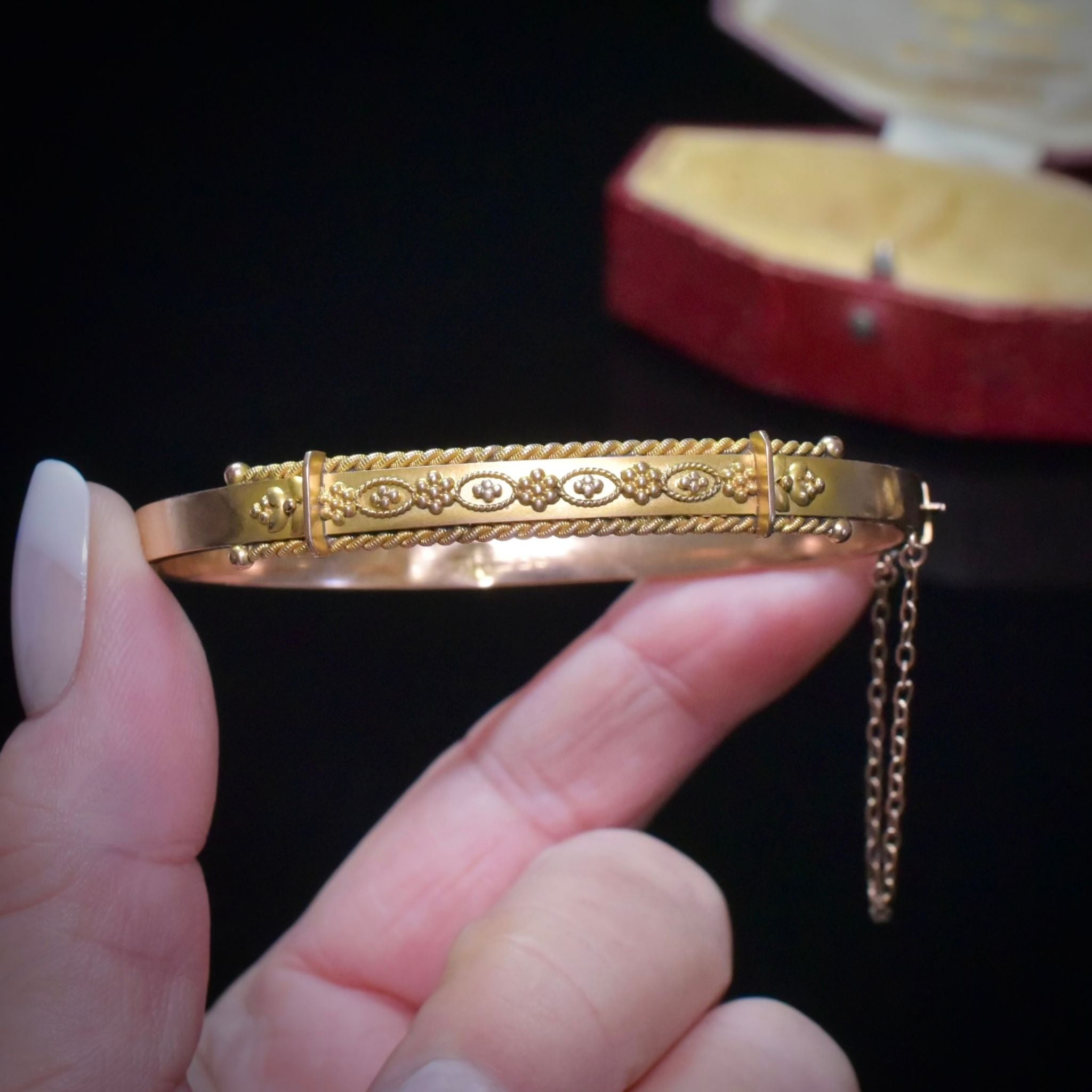 Antique Victorian 9ct Rose Gold Etruscan Revival Bangle - Birmingham 1900