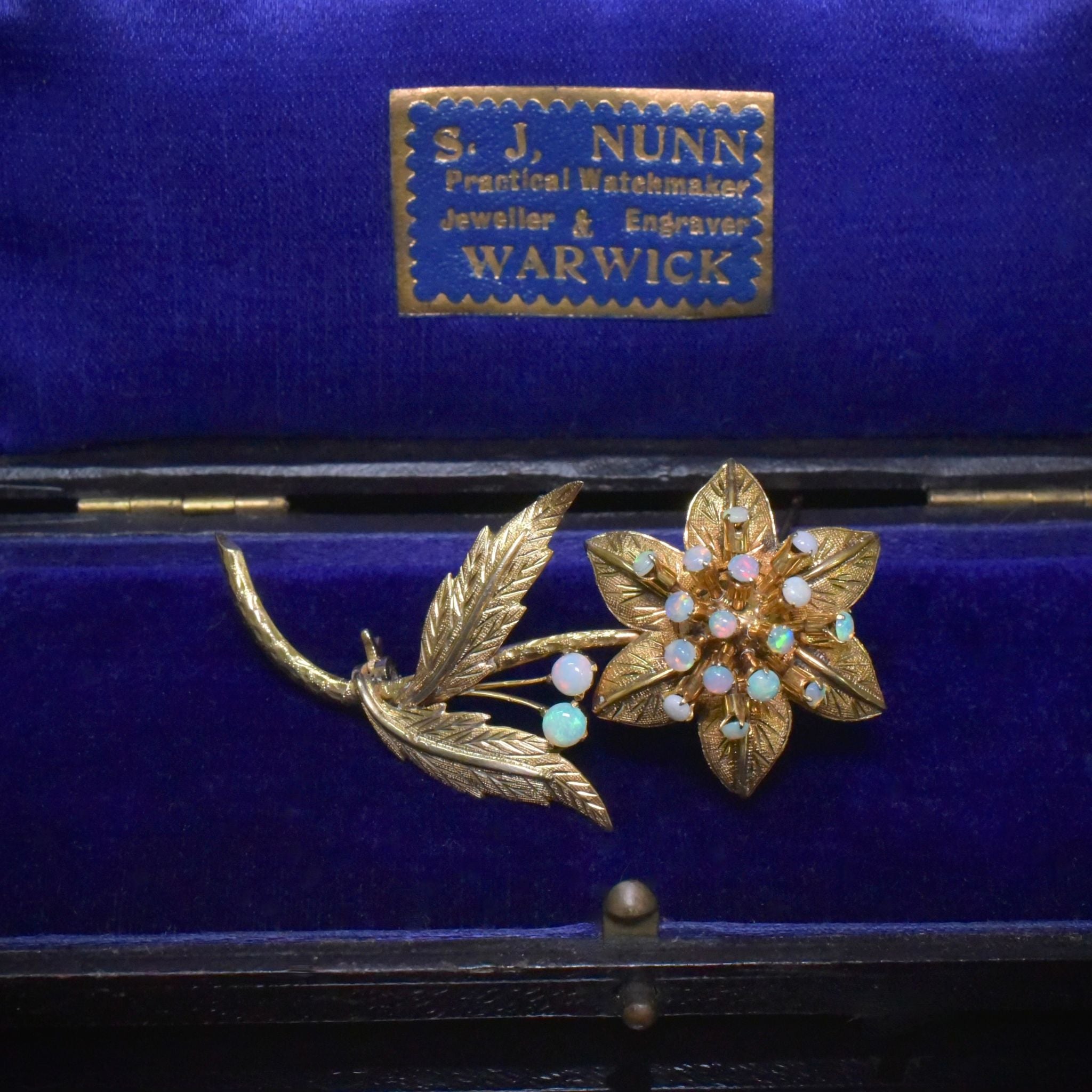 Vintage 14ct Yellow Gold And Solid Opal ‘Daisy’ Brooch