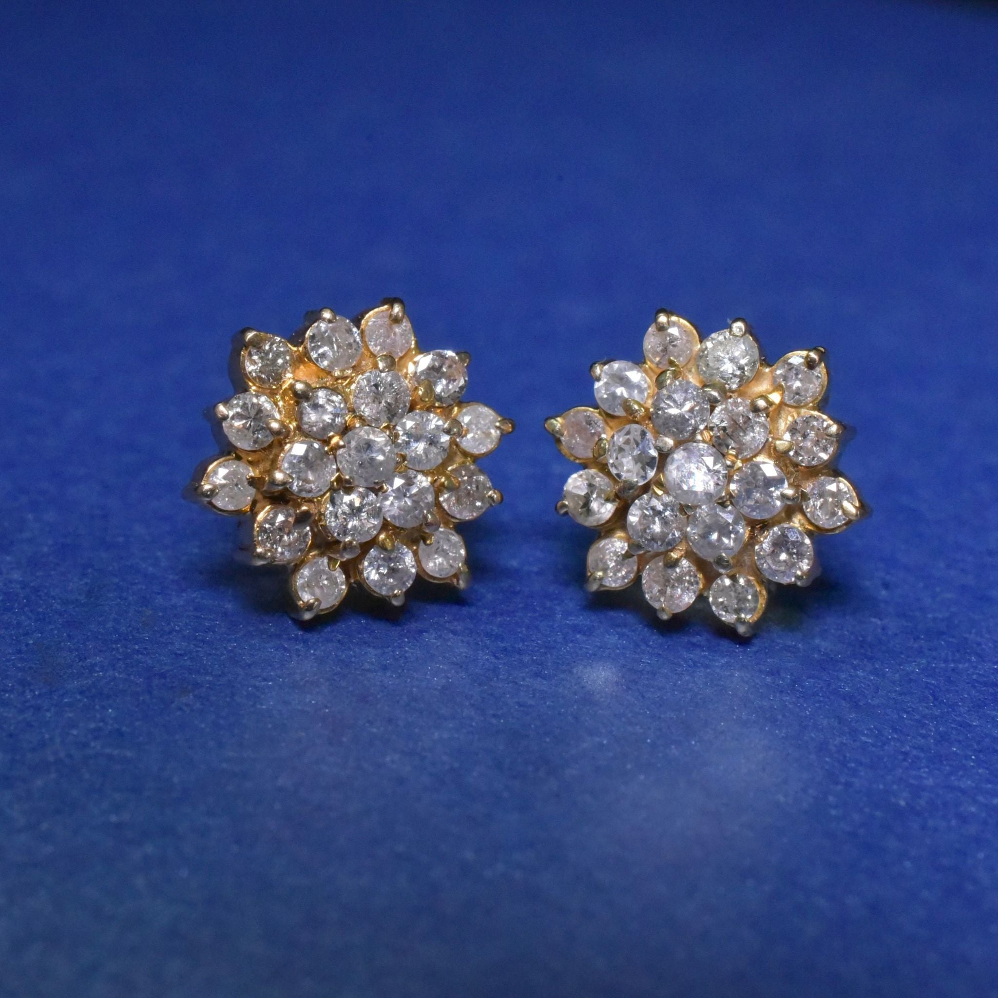 Contemporary 14ct Yellow Gold Diamond ‘Daisy’ Cluster Earrings