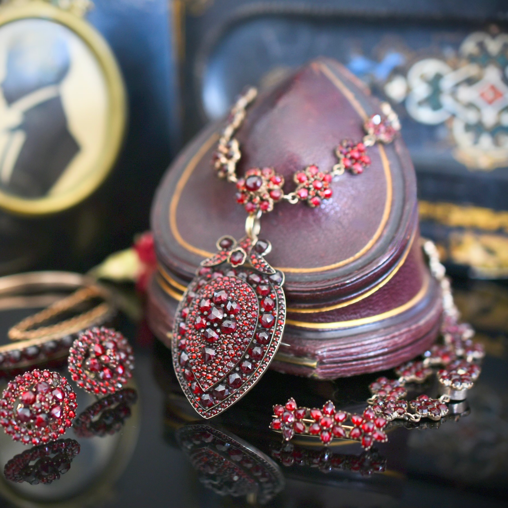 Antique Victorian Bohemian Garnet Necklace And Pendant/Brooch Circa 1880-1900