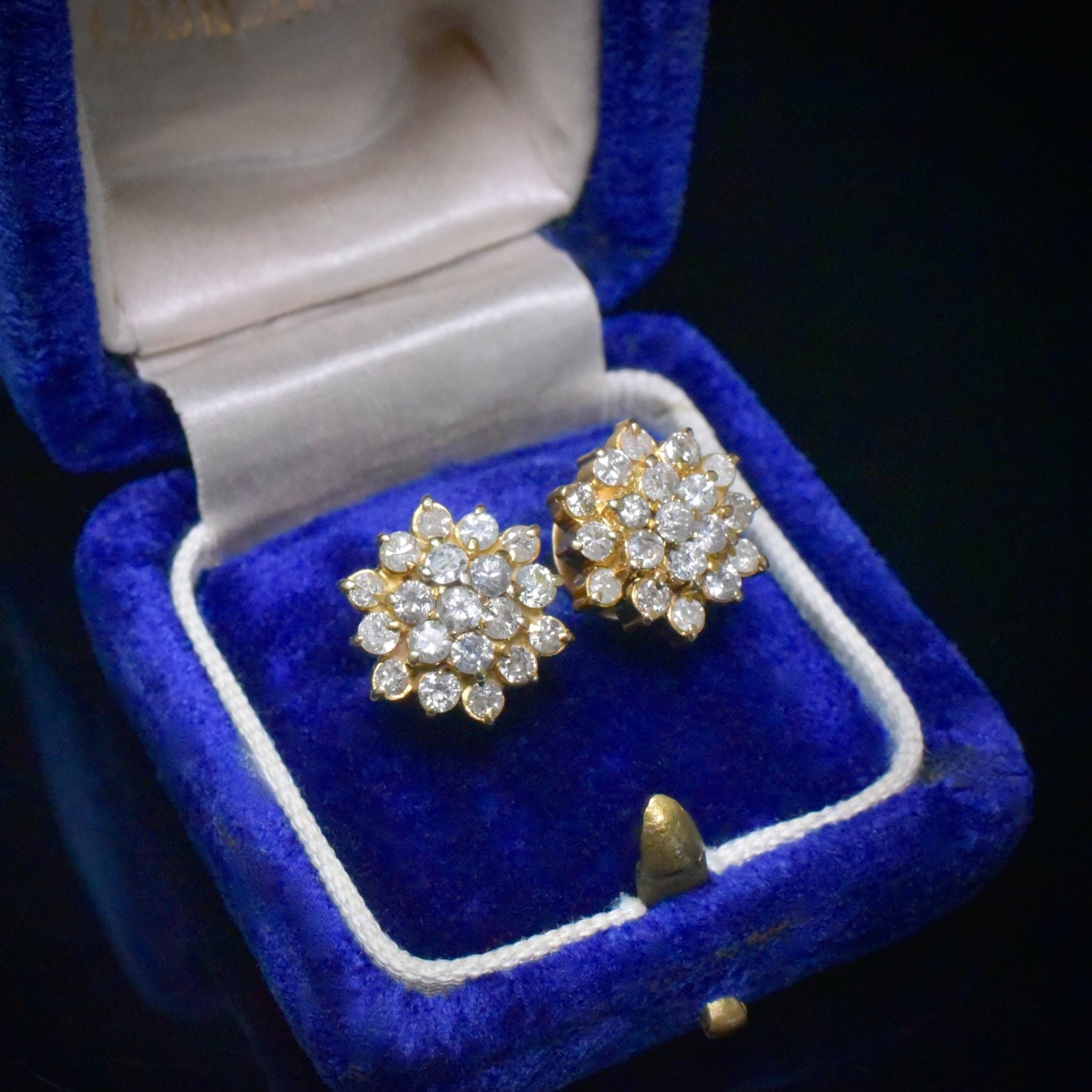 Contemporary 14ct Yellow Gold Diamond ‘Daisy’ Cluster Earrings