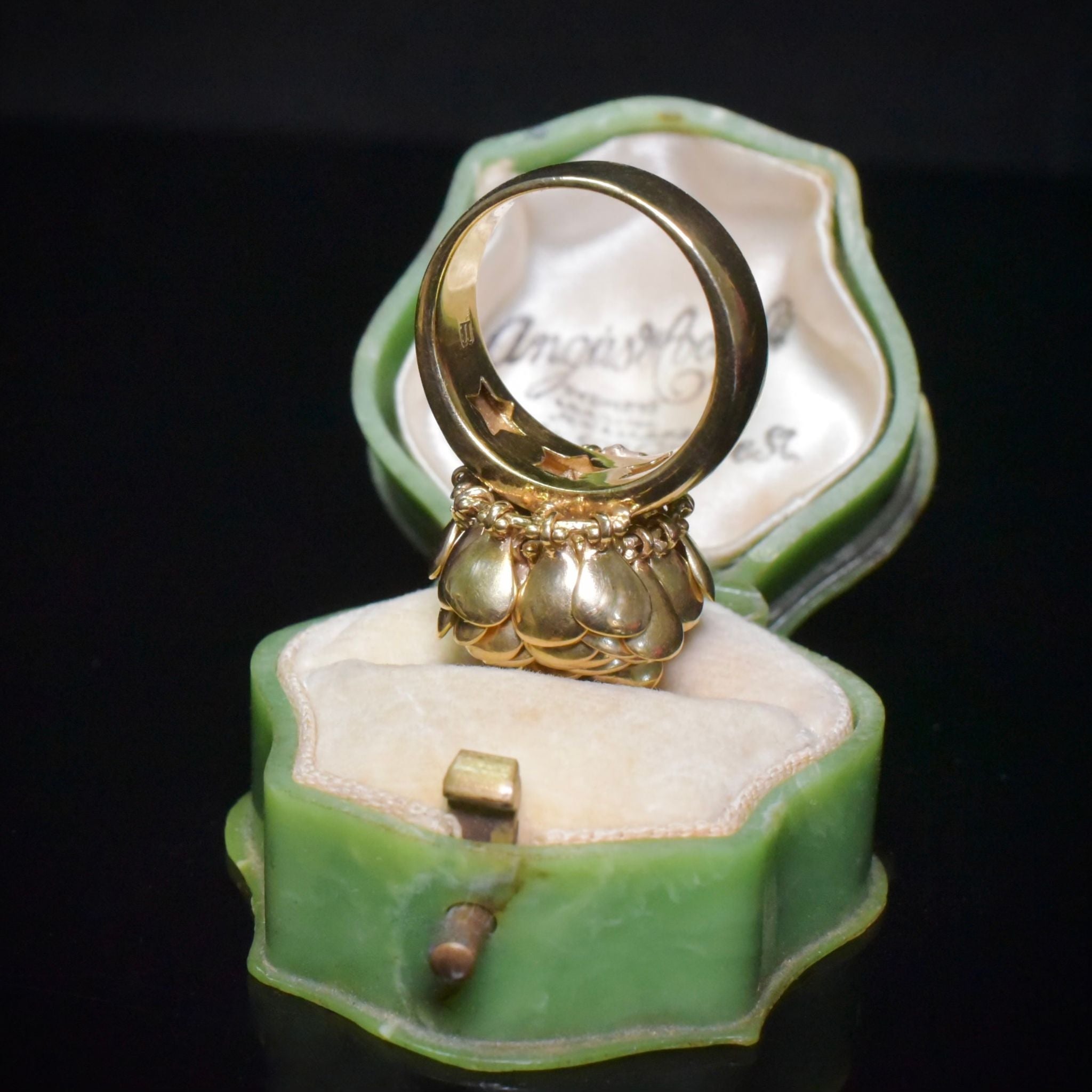 Fabulous Designer Style 18ct Yellow Gold Articulated ’Petal’ Floral Ring - 14.7 Grams