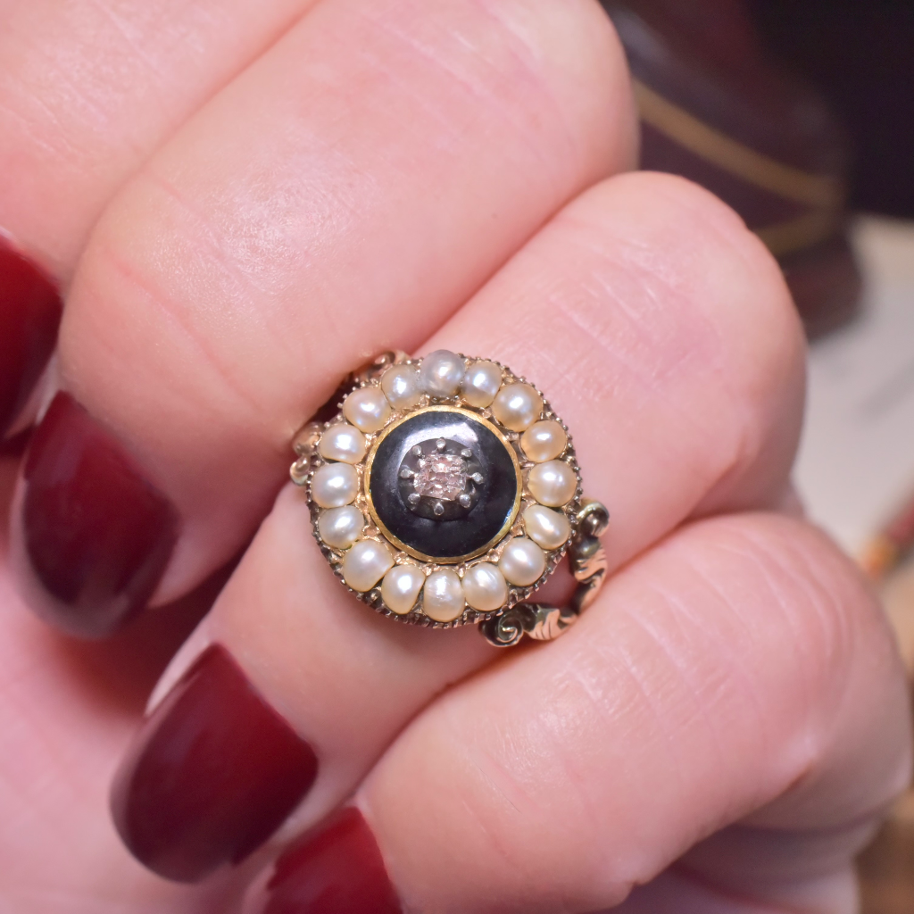 Antique Georgian/Very Early Victorian 15ct Yellow Gold Diamond And Pearl Ring Circa 1820's