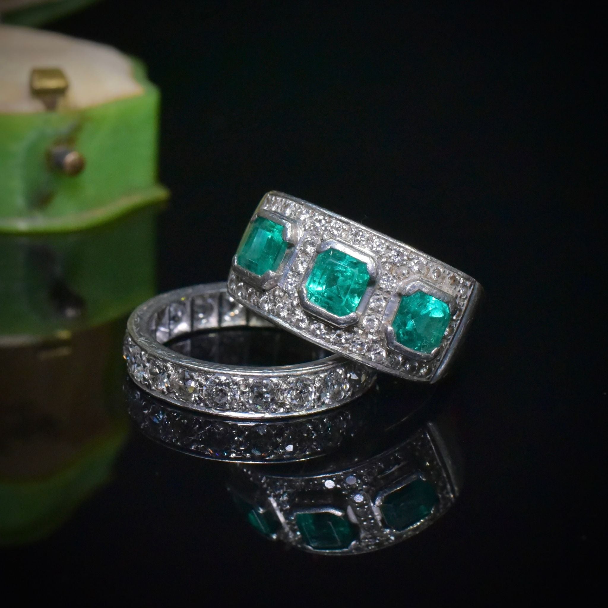 Superb Solid Platinum Emerald And Diamond Ring 14.3 Grams