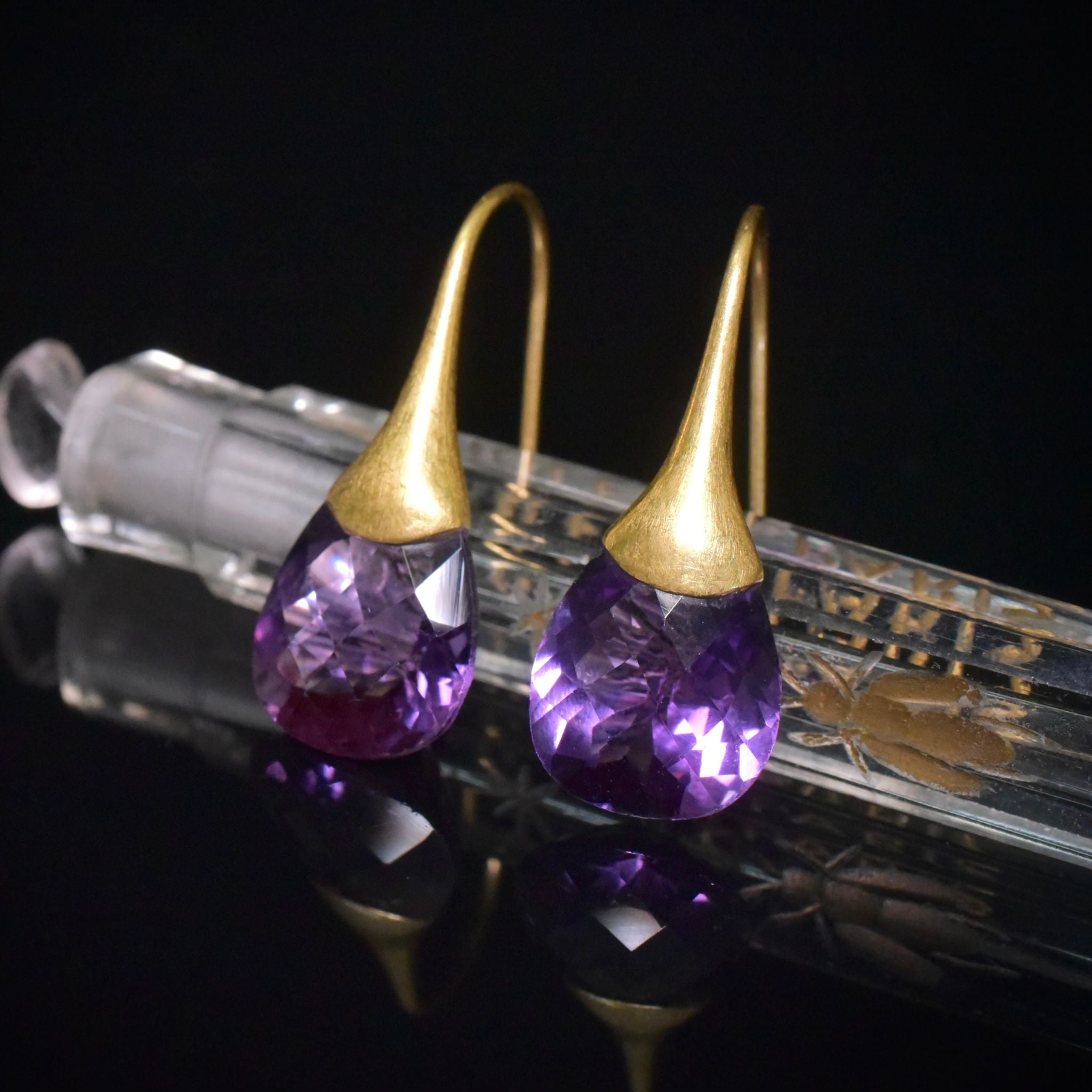 Contemporary 18ct Yellow Gold And Amethyst Drop Earrings