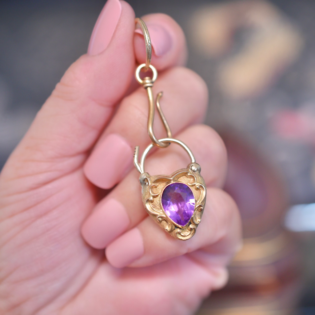 Antique Victorian 15ct Yellow Gold And Amethyst Padlock Clasp Circa 1890-1900