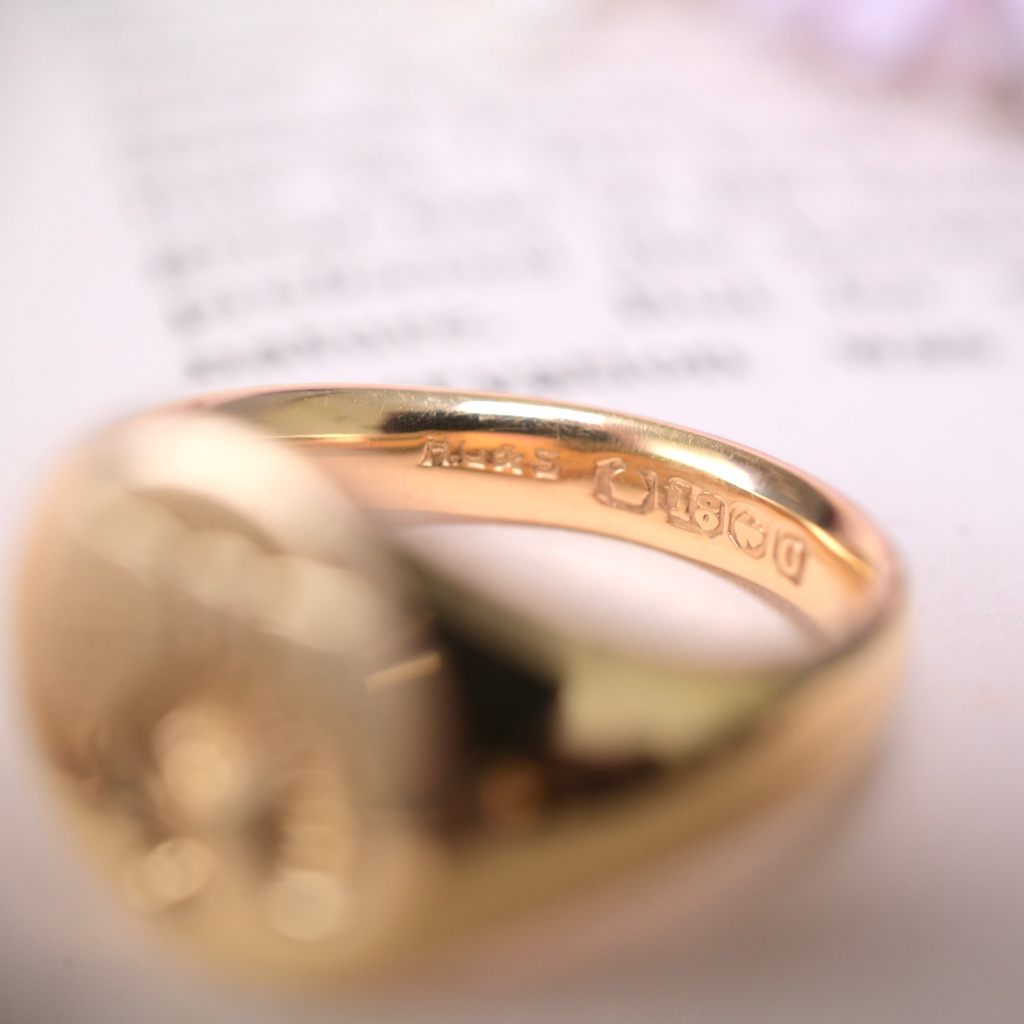 Antique Edwardian 18ct Yellow Gold Intaglio Signet Ring 1913