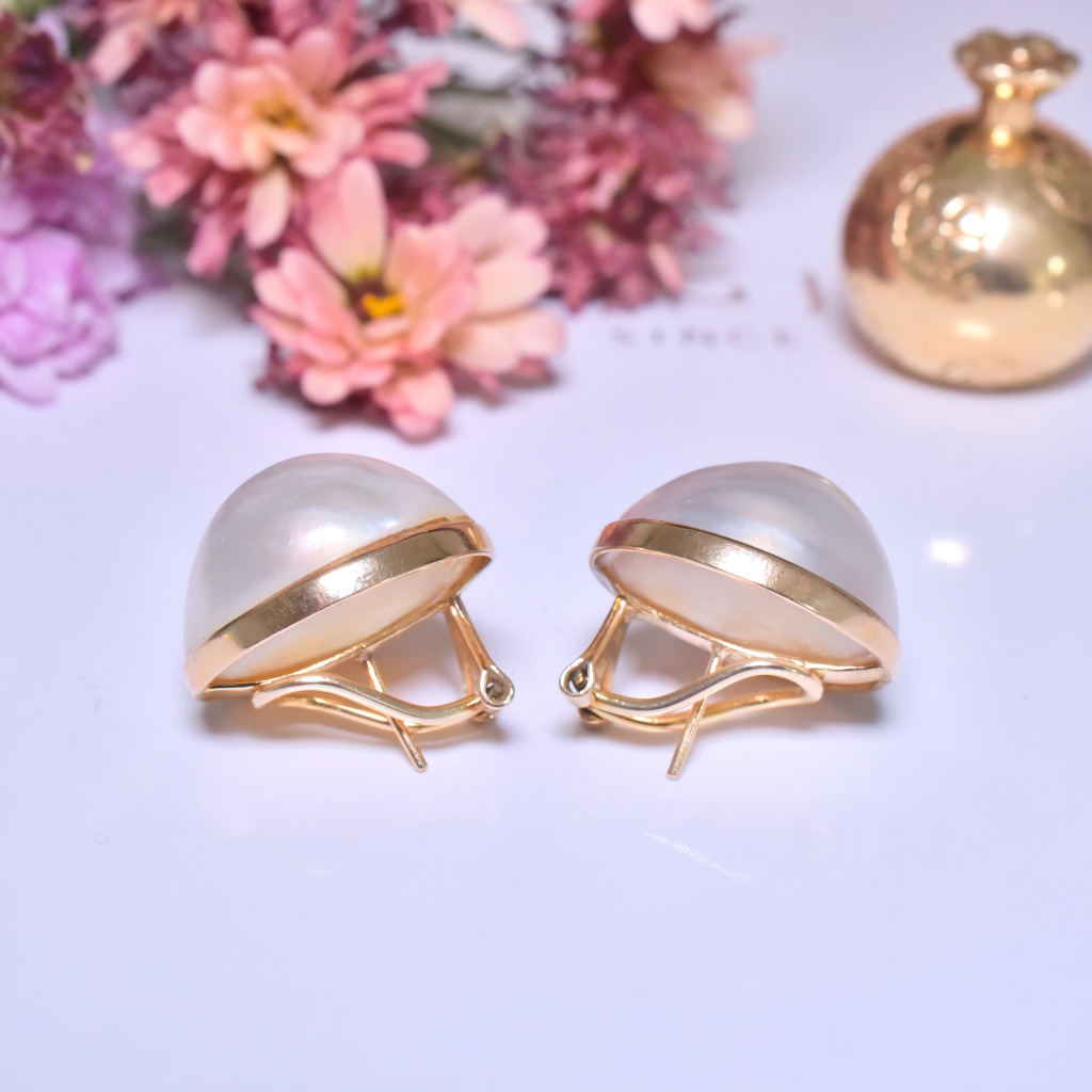 Modern 14ct Yellow Gold South Sea Mabe Pearl Earrings - 16 Grams