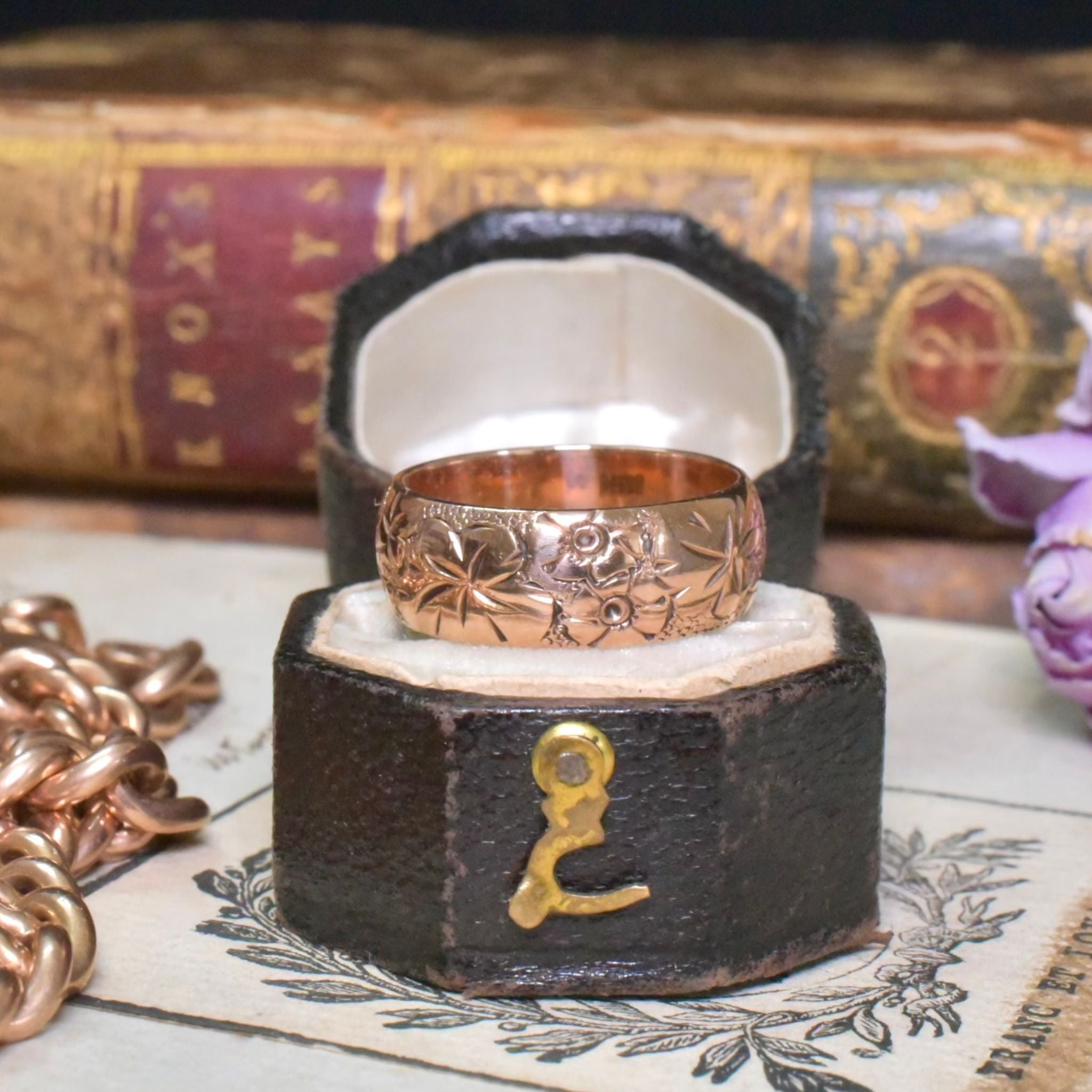 Antique Edwardian 9ct Rose Gold Floral Patterned Band - Chester 1907
