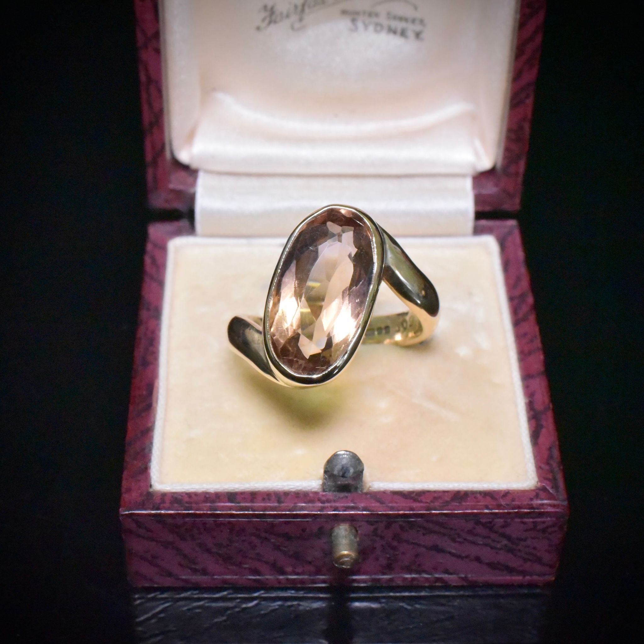 Fabulous 9ct Yellow Gold And Ametrine Ring - Sheffield 1998