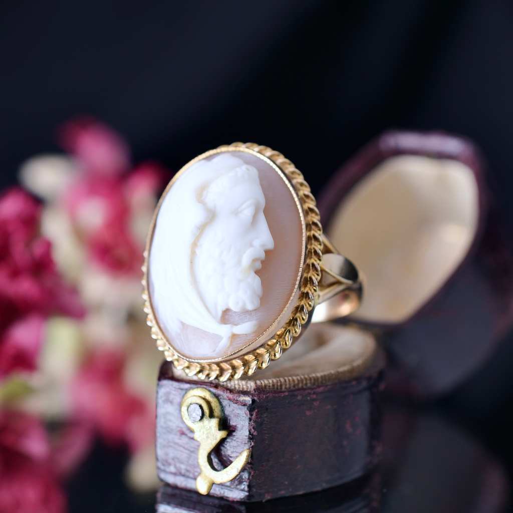 Antique 9ct Yellow Gold Shell Cameo Oh ‘Hercules And The Nemean Lion’ Ring Circa 1900