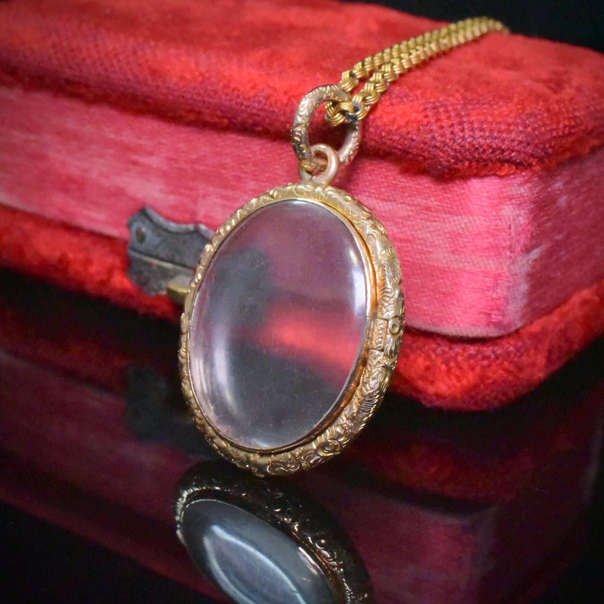 Antique Victorian 9ct Rose Gold Opening Double Sided Locket Circa 1890
