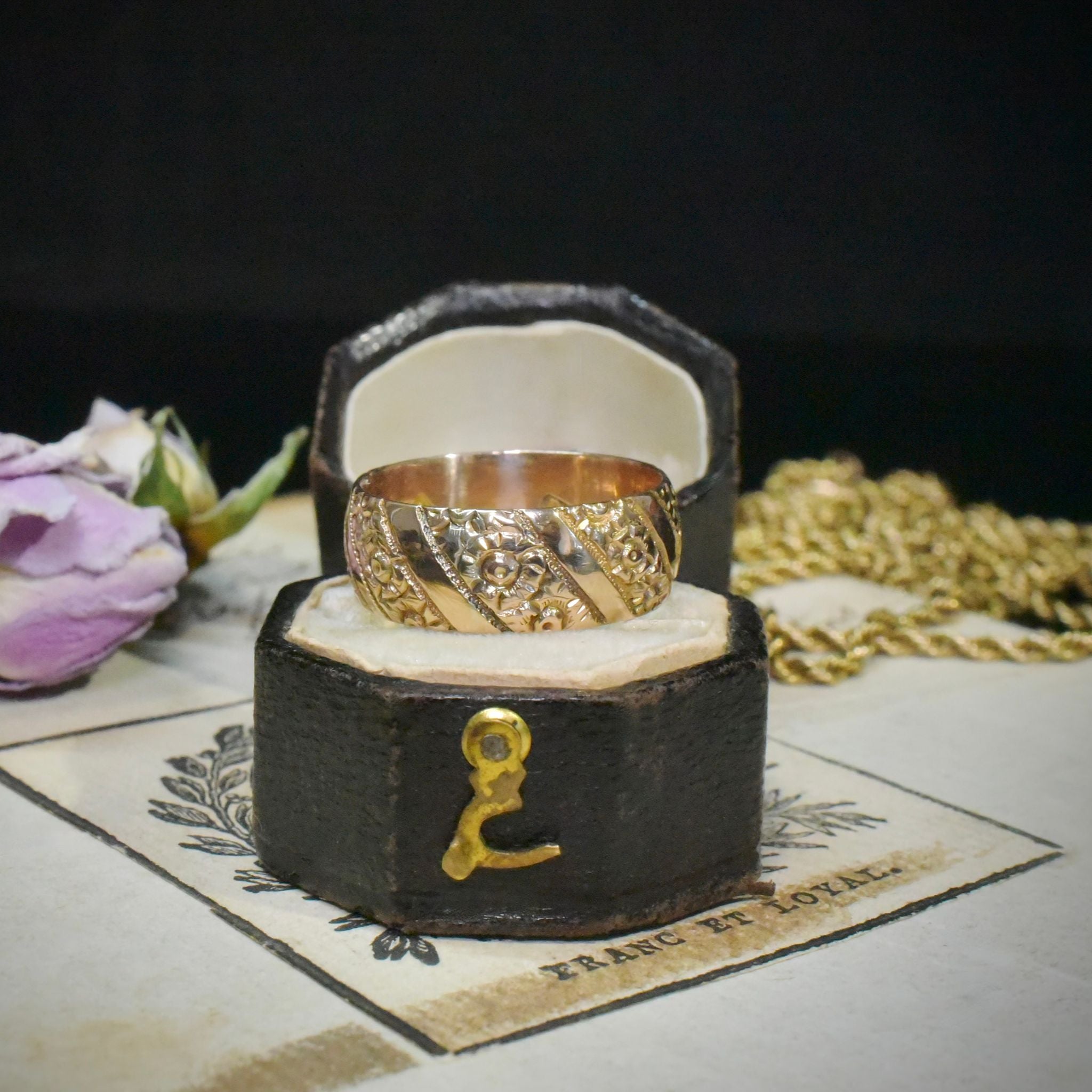 Antique Edwardian 9ct Rose Gold Floral Band - London 1909