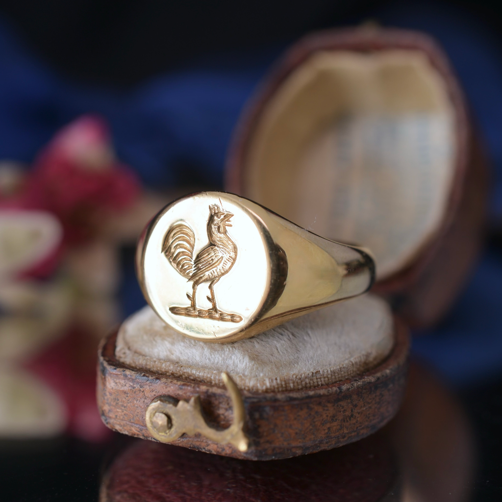 Antique Edwardian 18ct Yellow Gold Intaglio Signet Ring 1913