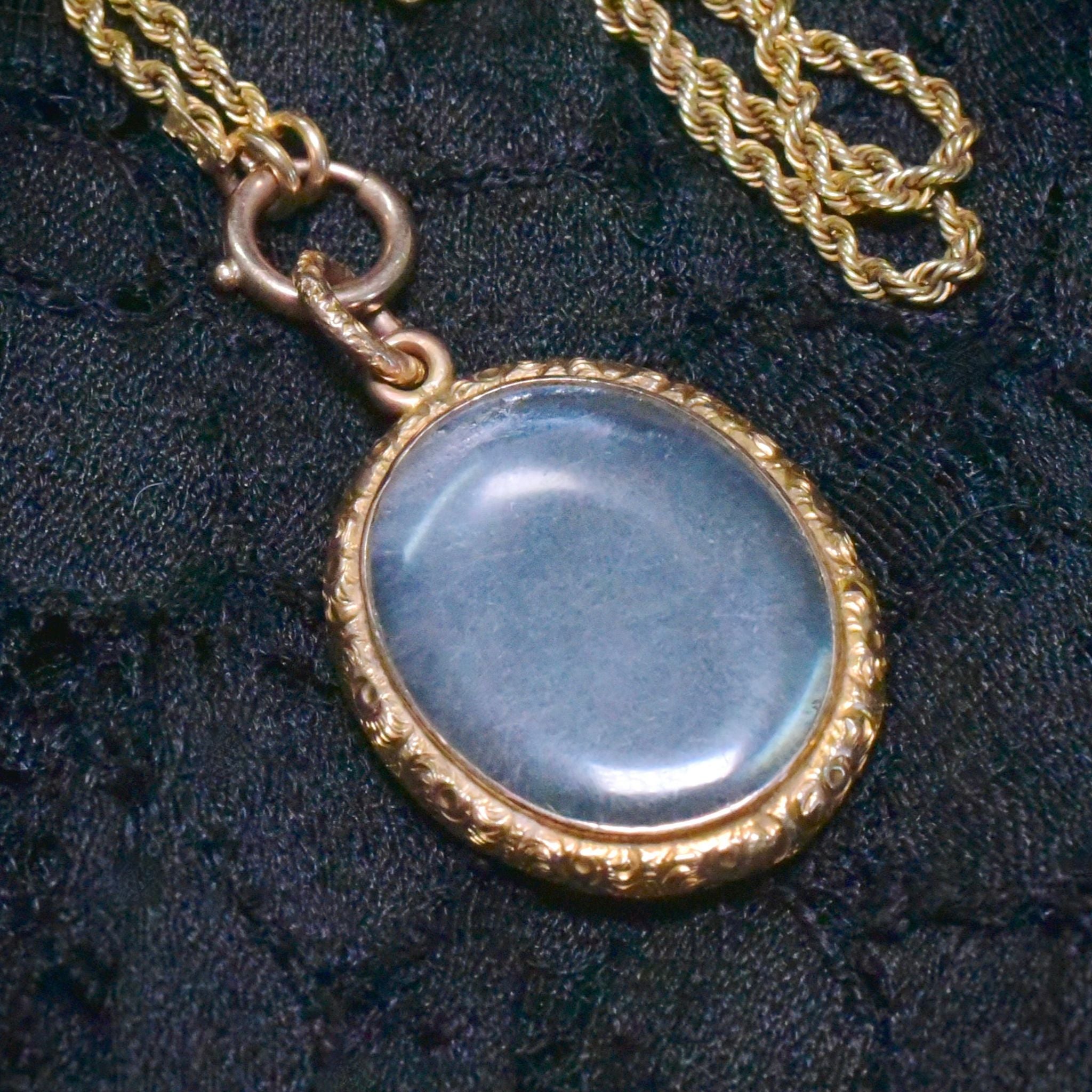 Antique Victorian 9ct Rose Gold Opening Double Sided Locket Circa 1890