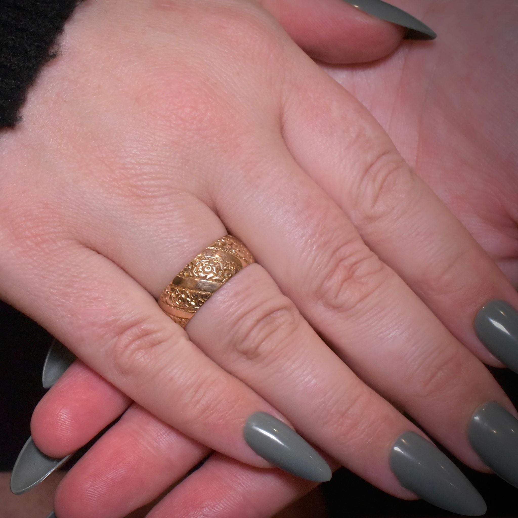 Antique Edwardian 9ct Rose Gold Floral Band - London 1909