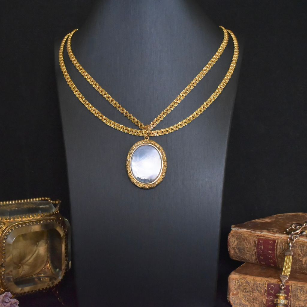 Antique Victorian 15ct Yellow Gold Double Locket Circa 1870-1890