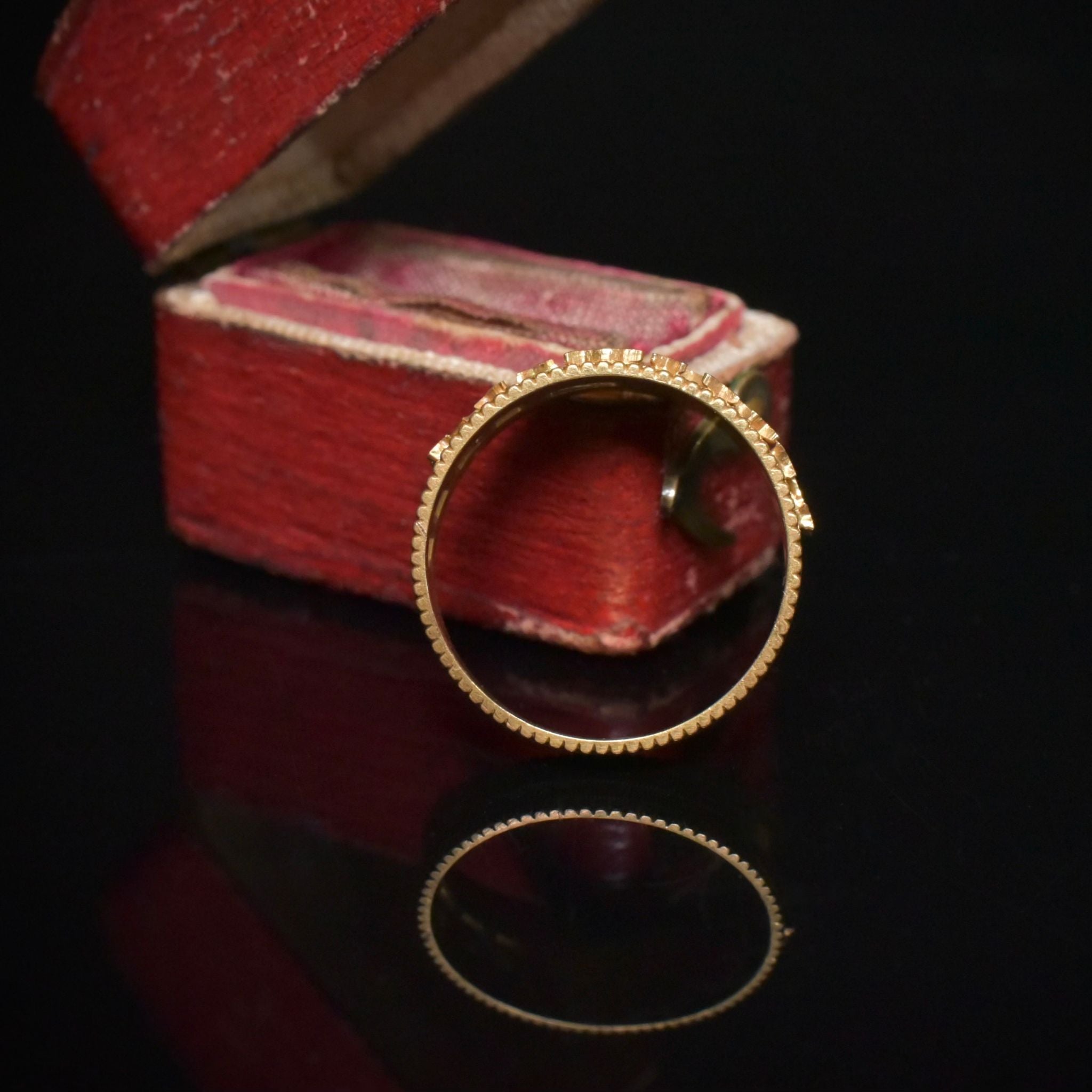 Immaculate Antique Victorian 18ct Yellow Gold ‘MIZPAH’ Ring - Birmingham 1901