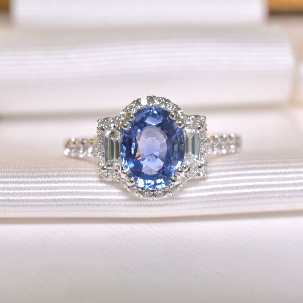 Superb Australian Platinum And Natural Ceylon Sapphire Diamond Ring RRP $8,150 AUD By Paul Bram, Melbourne