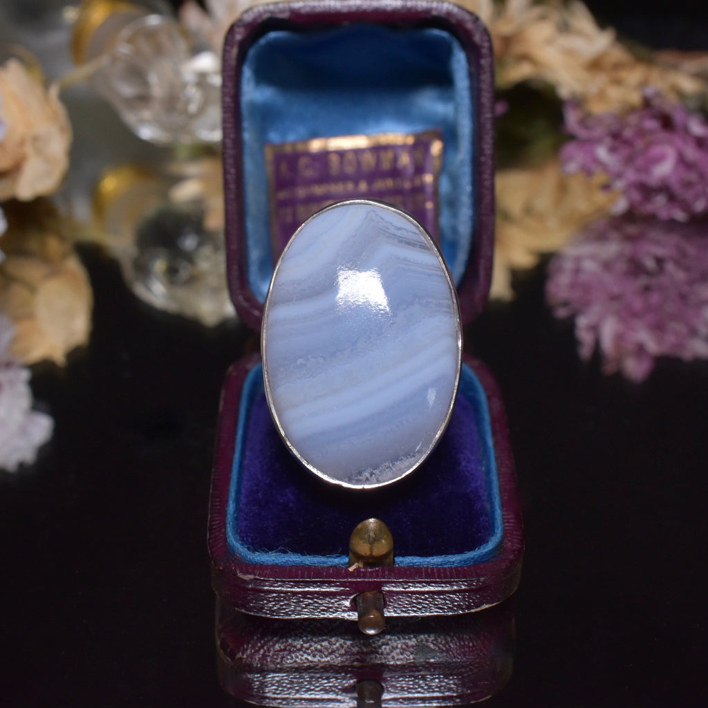 A Modern Sterling Silver Large Lace Agate Ring