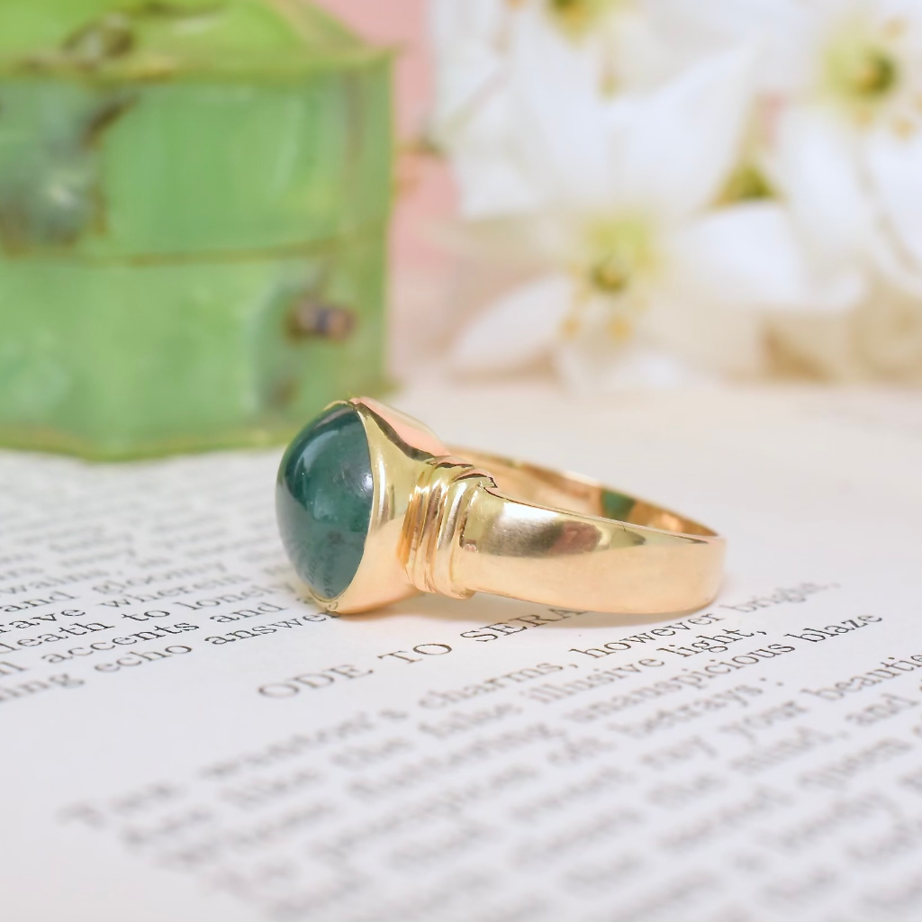 Modern 18ct Yellow Gold And Cabochon Emerald 4.0ct Ring