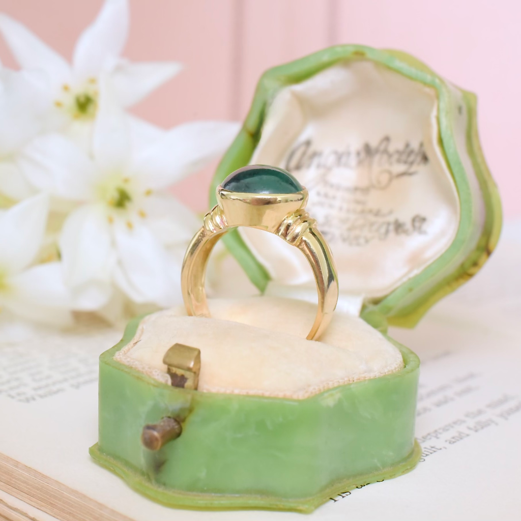 Modern 18ct Yellow Gold And Cabochon Emerald 4.0ct Ring