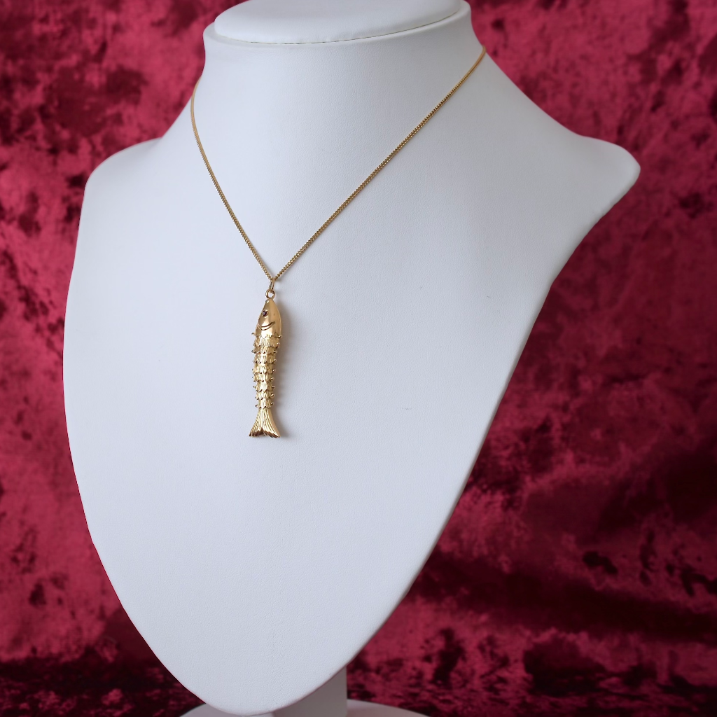 Vintage 18ct Yellow Gold Articulated Fish Pendant Circa 1960-80’s