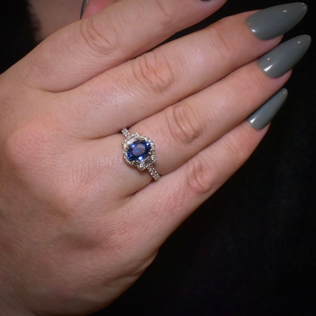 Superb Australian Platinum And Natural Ceylon Sapphire Diamond Ring RRP $8,150 AUD By Paul Bram, Melbourne
