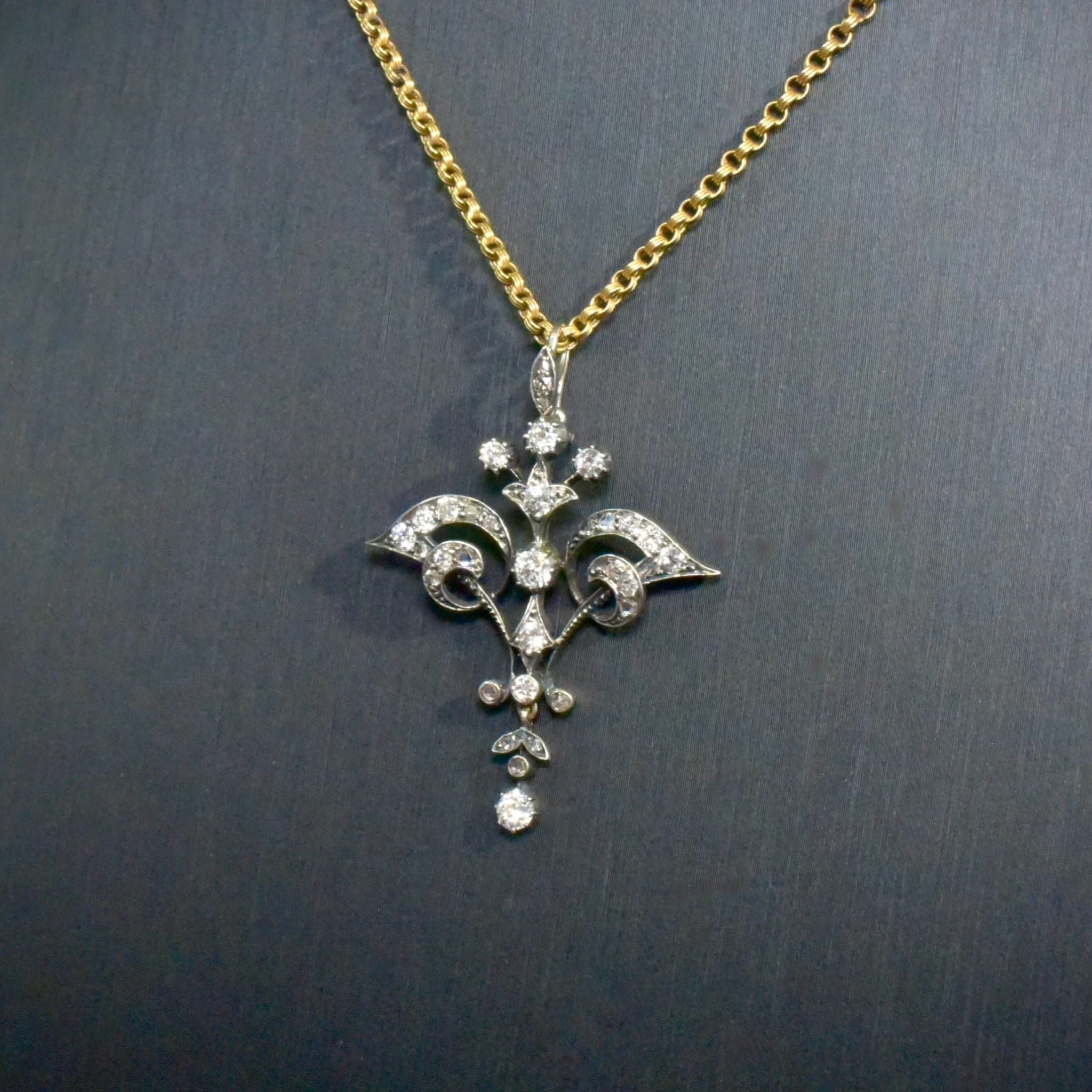 Outstanding Antique Edwardian 15ct Gold Combination Pendant / Brooch Circa 1901-1910