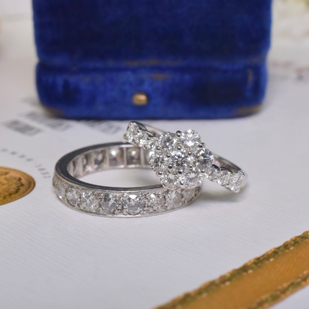 Contemporary 18ct White Gold And Diamond ‘Daisy’ Cluster Ring - 0.85ct