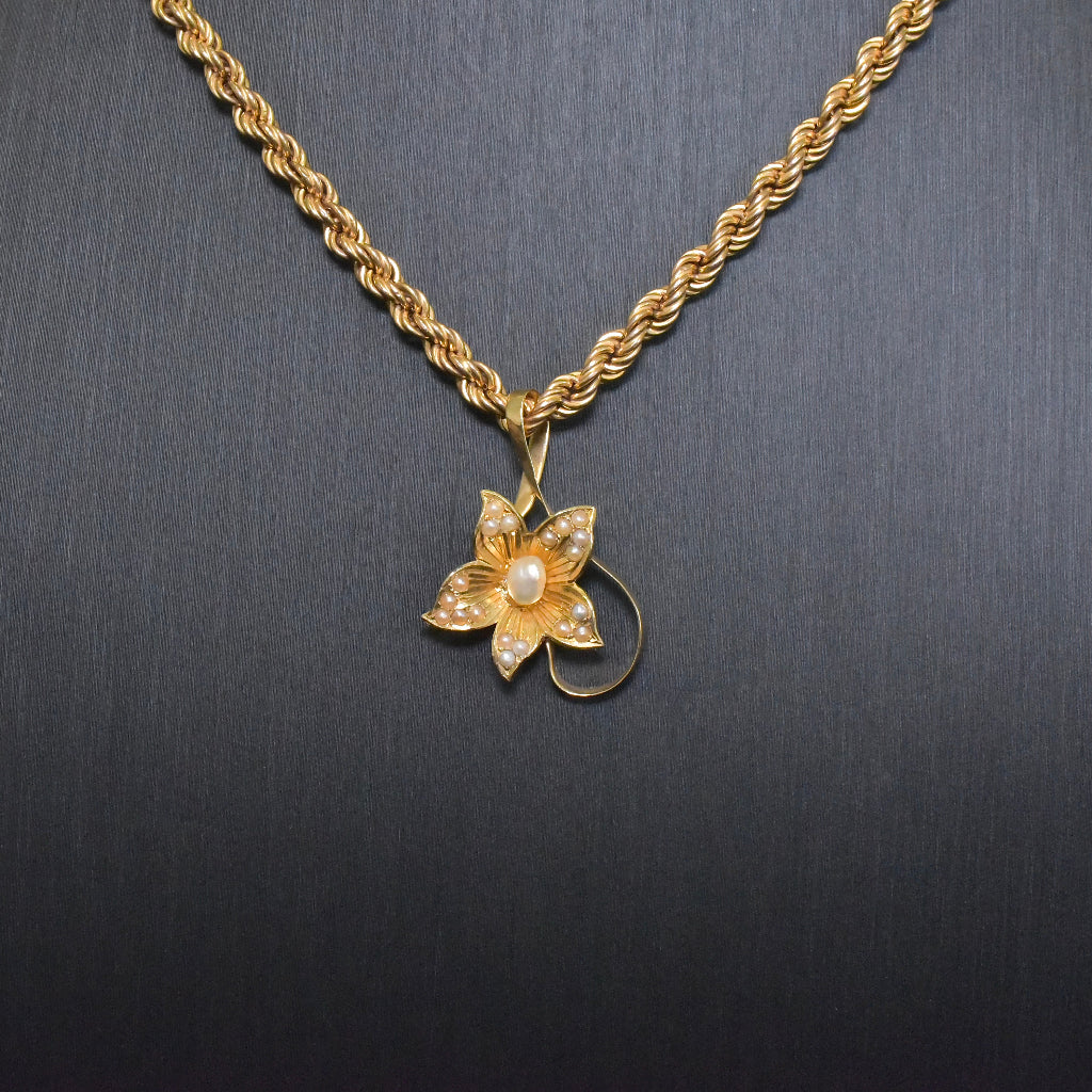 Antique Art Nouveau 15ct Yellow Gold And Pearl Pendant - Circa 1915