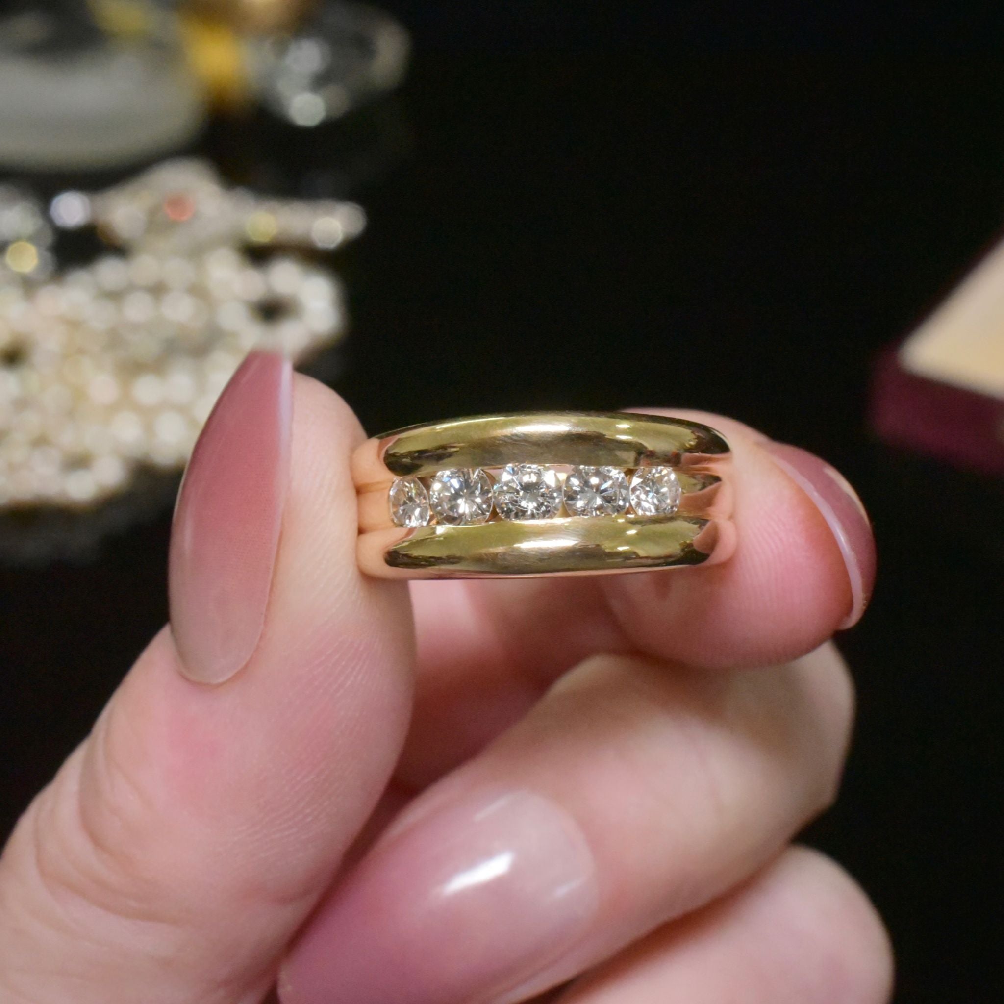 Superb Heavy 18ct Yellow Gold And Diamond Ring