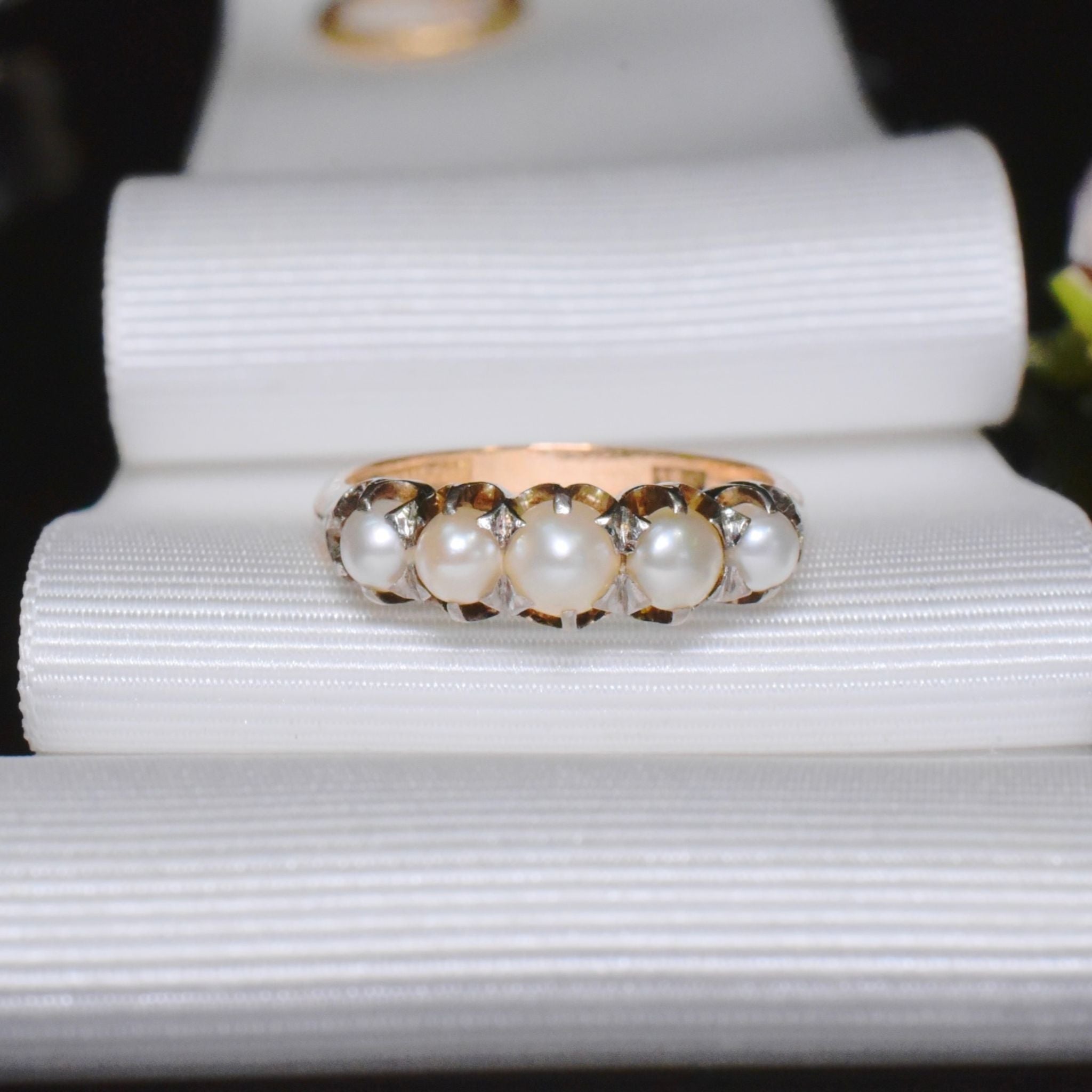 Antique Australian Edwardian 18ct Gold Pearl Half Hoop Ring - Circa 1910