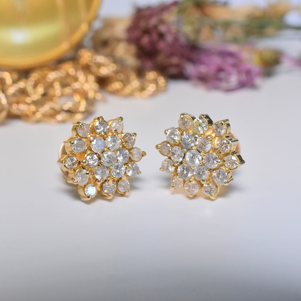 Contemporary 14ct Yellow Gold Diamond ‘Daisy’ Cluster Earrings