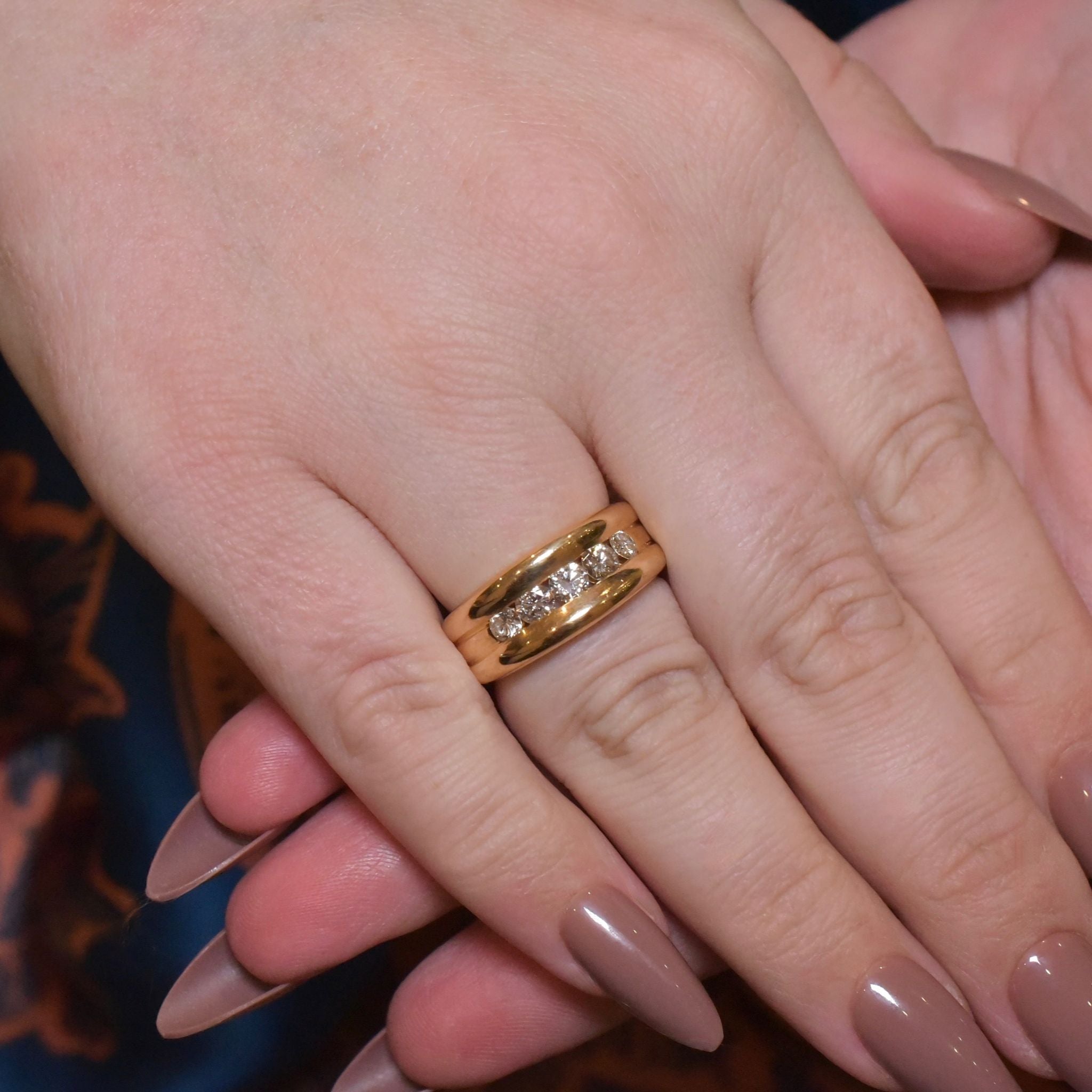 Superb Heavy 18ct Yellow Gold And Diamond Ring