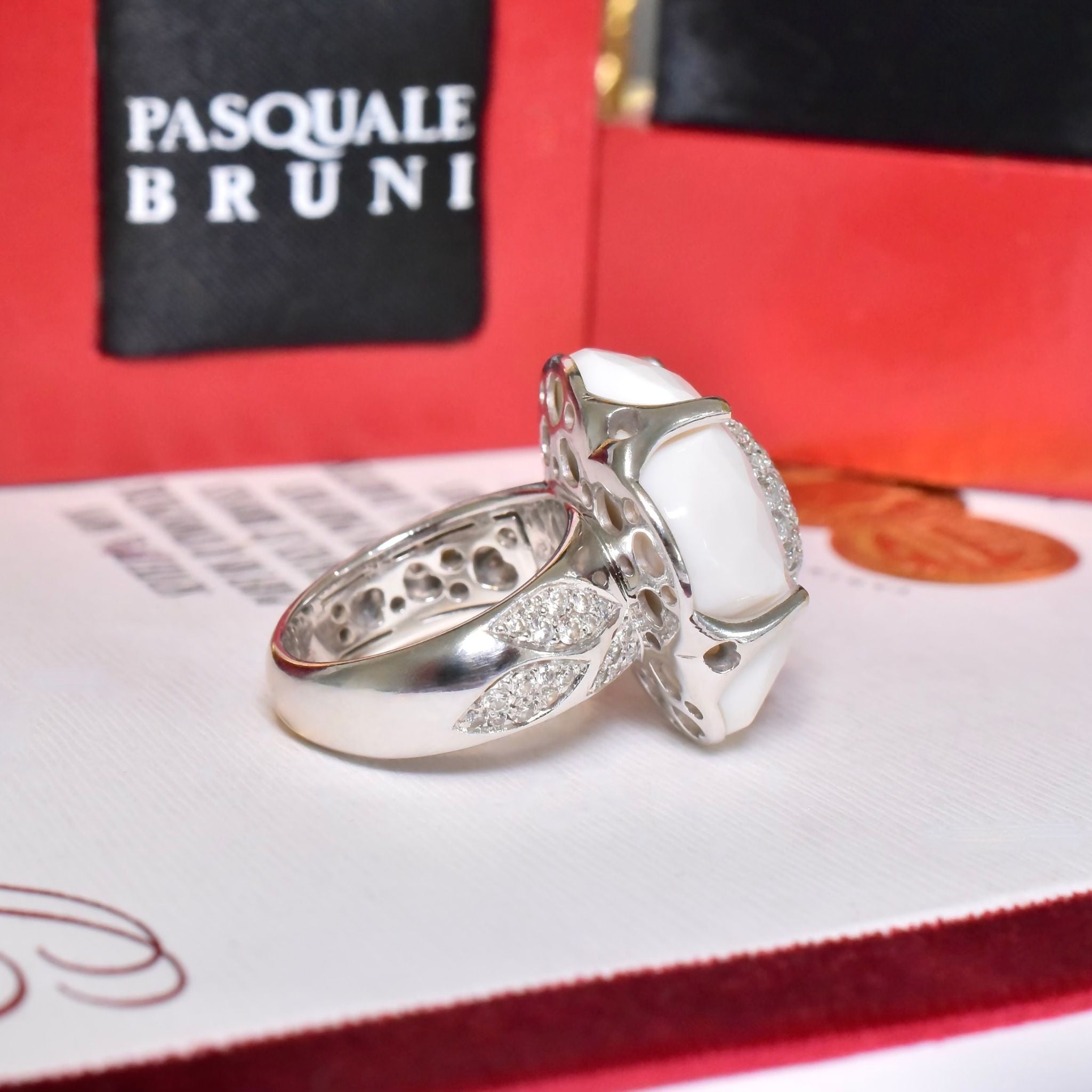 Contemporary Designer 18ct White Gold And Diamond ’Bon Ton’ Ring By ‘Pasquale Bruni’ Italy - RRP $21400 AUD